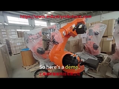 ¿Cómo se mueve el robot KUKA?