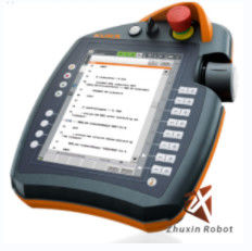 Kuka enseña el colgante Top Robot Fabricantes SmartPAD con pantalla táctil