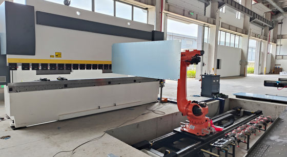 KR 210 R2700 Estación de trabajo robótica automatizada para aumentar la productividad